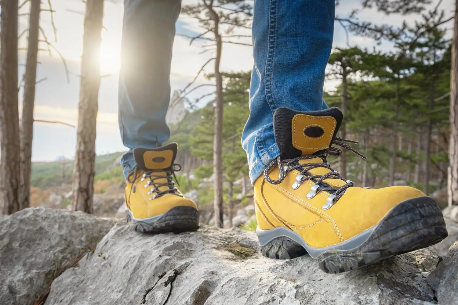 Jak wybrać odpowiednie buty trekkingowe do gór
